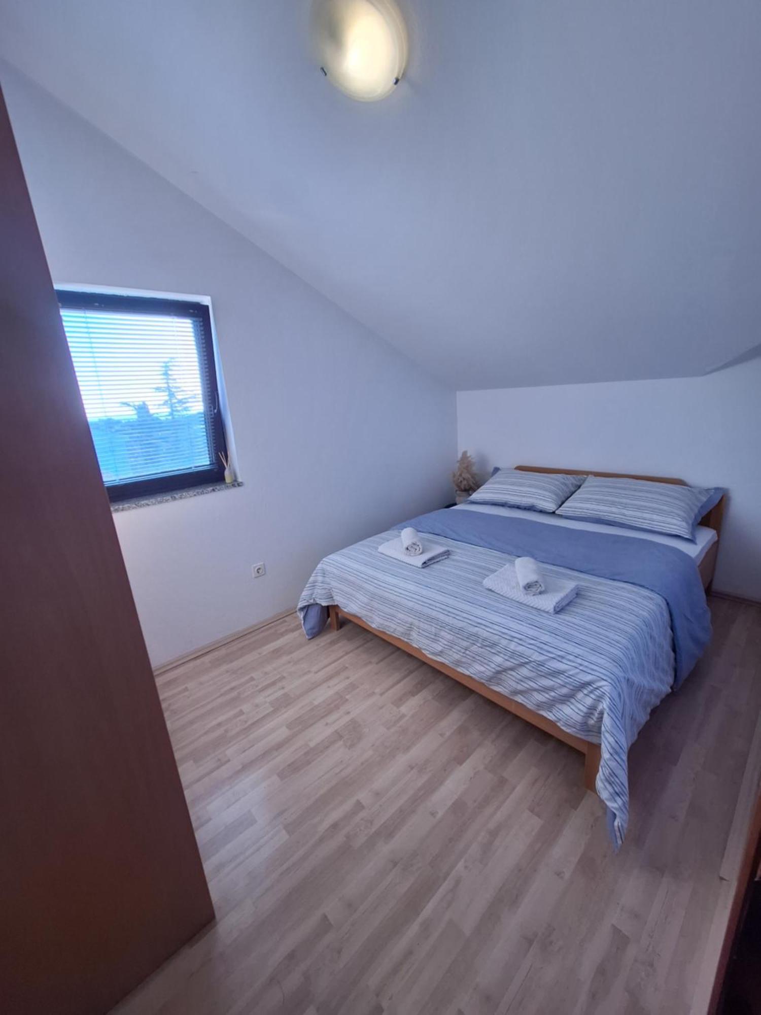 Apartmani Vukovic Punat Ngoại thất bức ảnh